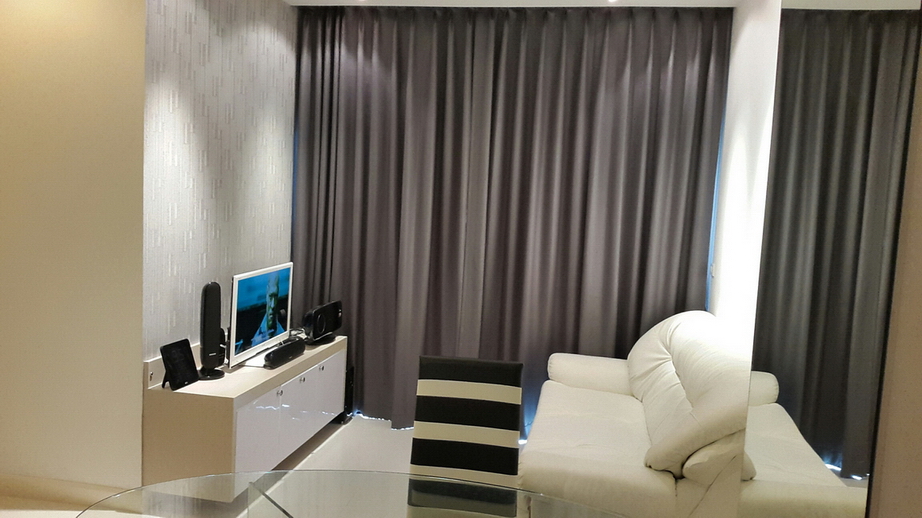 2 Bedrooms Condo for Sale in Pratumak Area