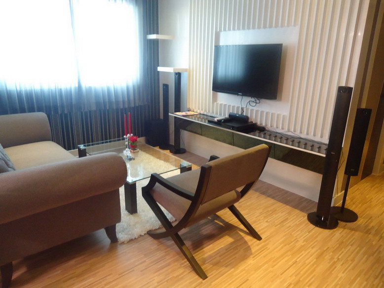 A Beautiful 2 Bedrooms Condo for Sale in Jomtien