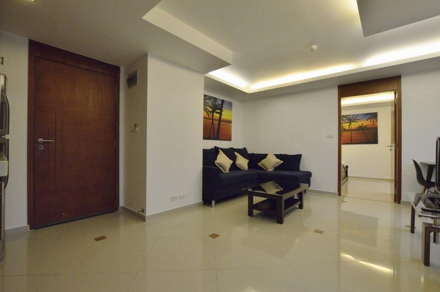 Corner unit Condo for Rent in Pattaya City