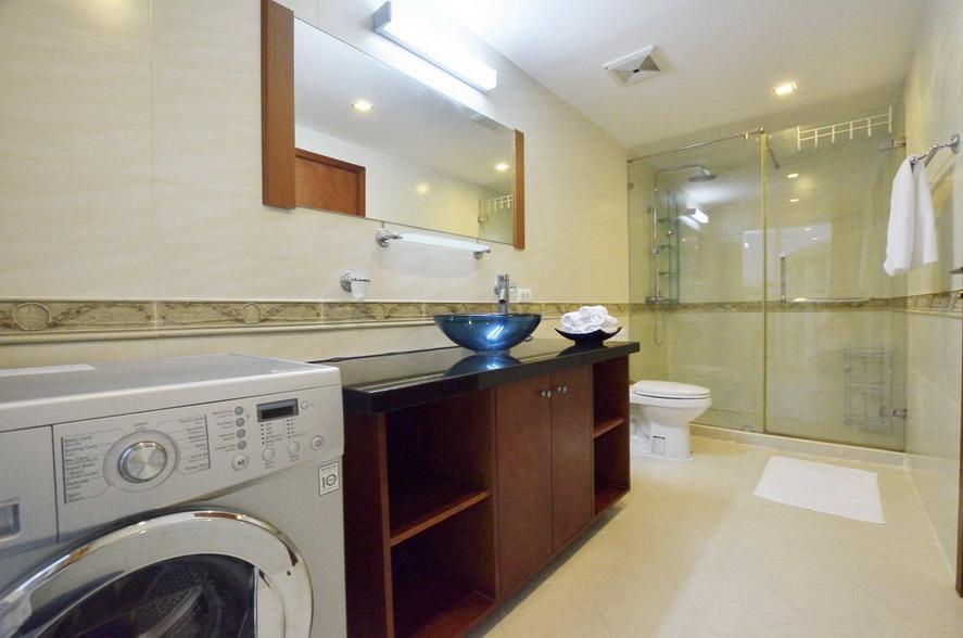 Corner unit Condo for Rent in Pattaya City