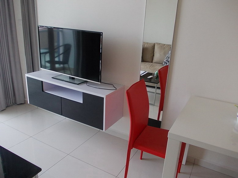 1 Bedroom Condo for Rent on Phratumnak Hill