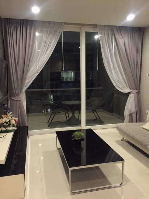 Modern 1 Bedroom Condo for Rent in Pattaya Center