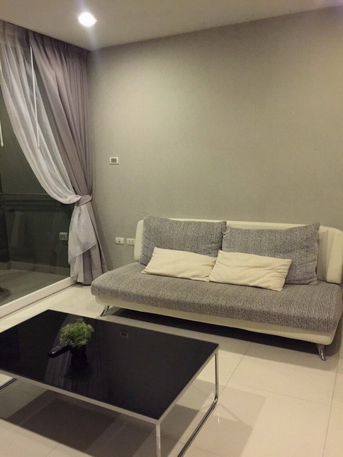 Modern 1 Bedroom Condo for Rent in Pattaya Center