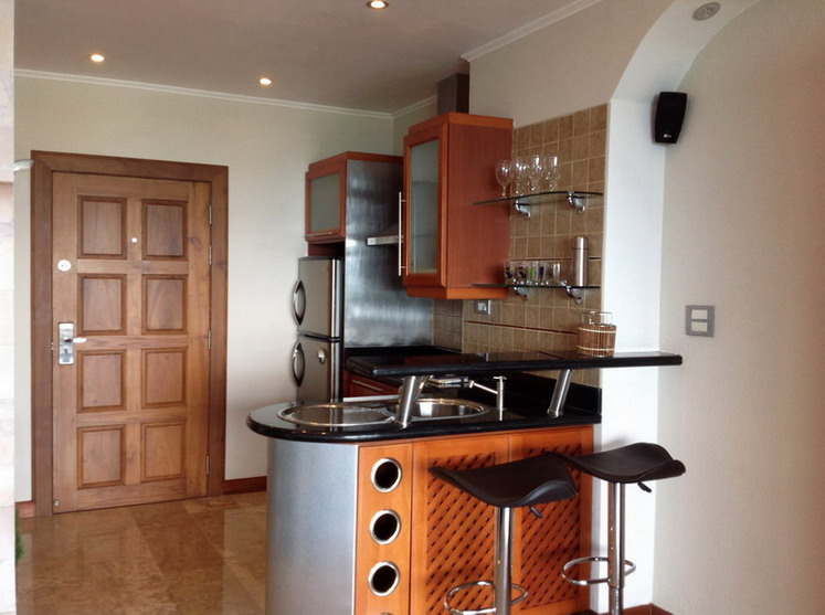 Sea view Condo for Rent on Pratumnak Hill