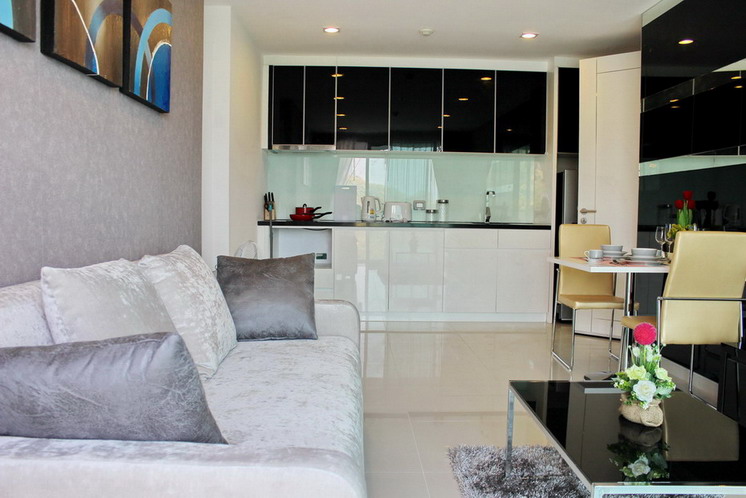New 1 Bedroom Condo for Rent on Pratumnak Hill