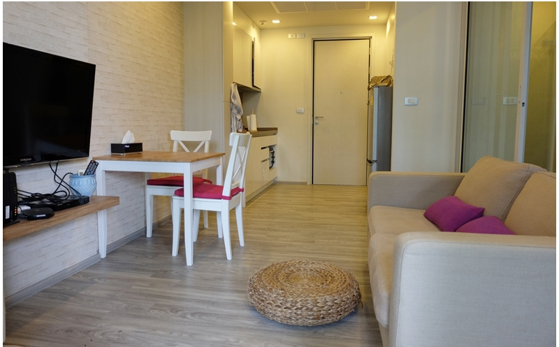 Luxury 1 Bedroom Condo for Sale and Rent in Wong Amat Beach Pattaya