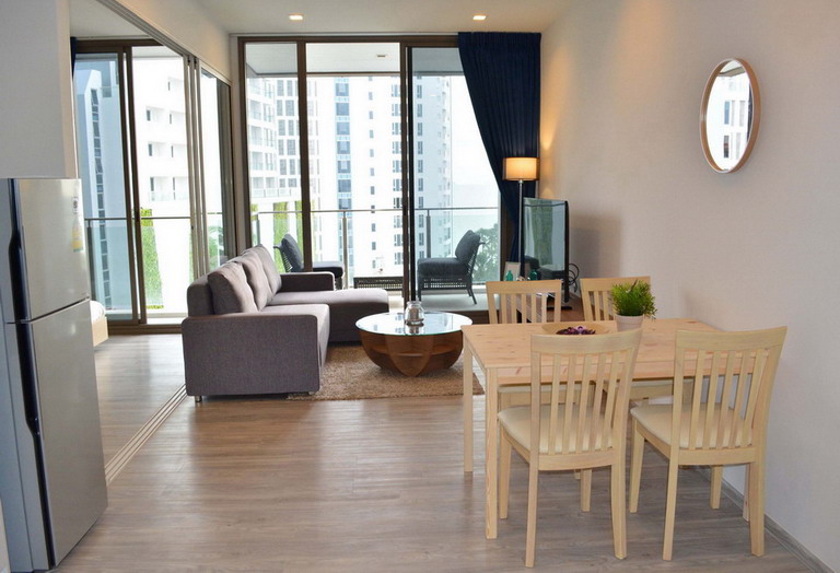 One Room Condo for Rent in Wong Amat Beach, Pattaya