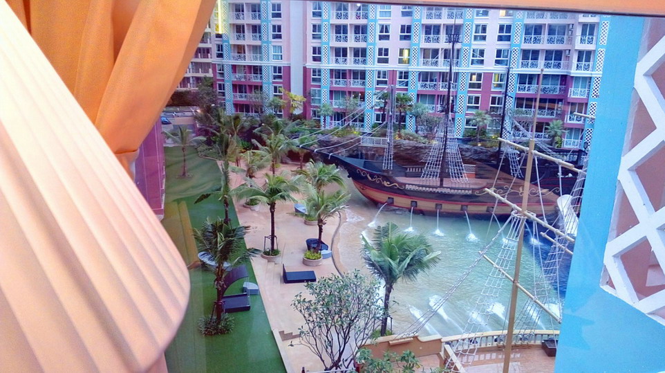 New Condo For Rent on Thappraya Rd. Jomtien Pattaya