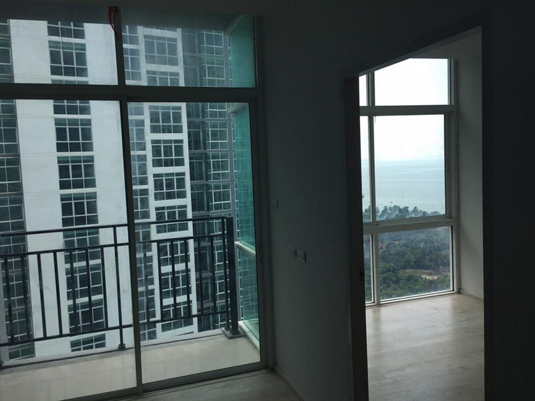 RESALE New Condo in Jomtien Beach Pattaya