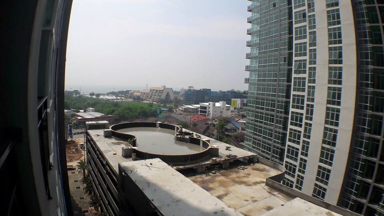 RESALE New Condo in Jomtien Beach Pattaya