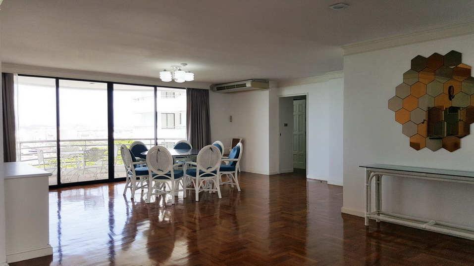 Luxurious beach Condo for Rent on Pratamnak Hill