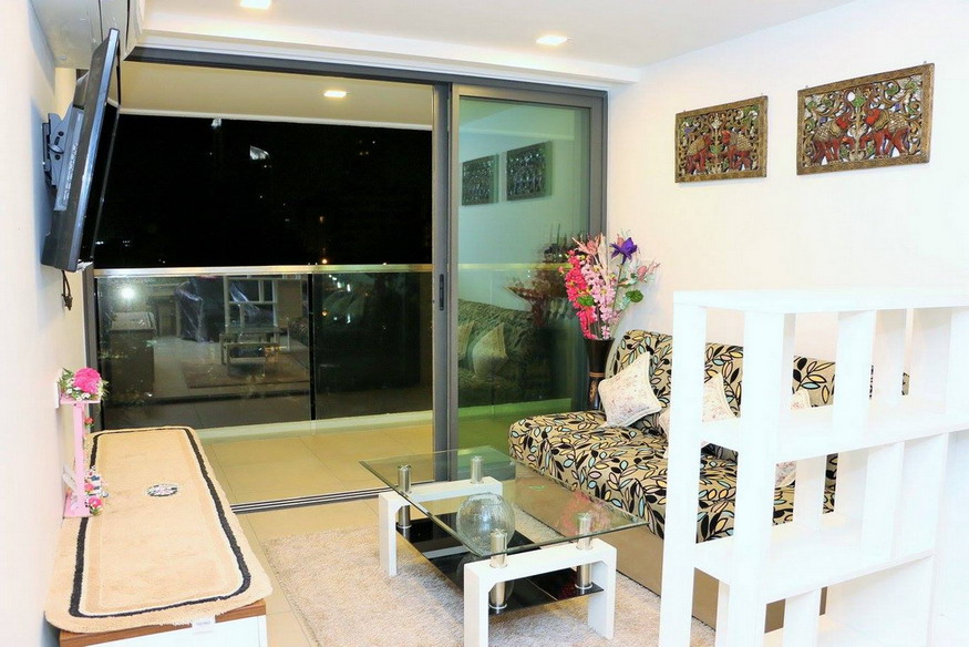 1 Bedroom Condo for Sale in Na Jomtien Beach Front Pattaya