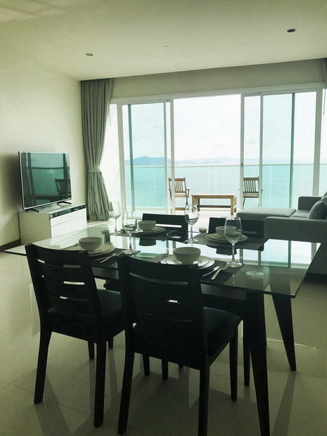 5 Star Beachfront Resort Condo 2 Bedrooms for Rent