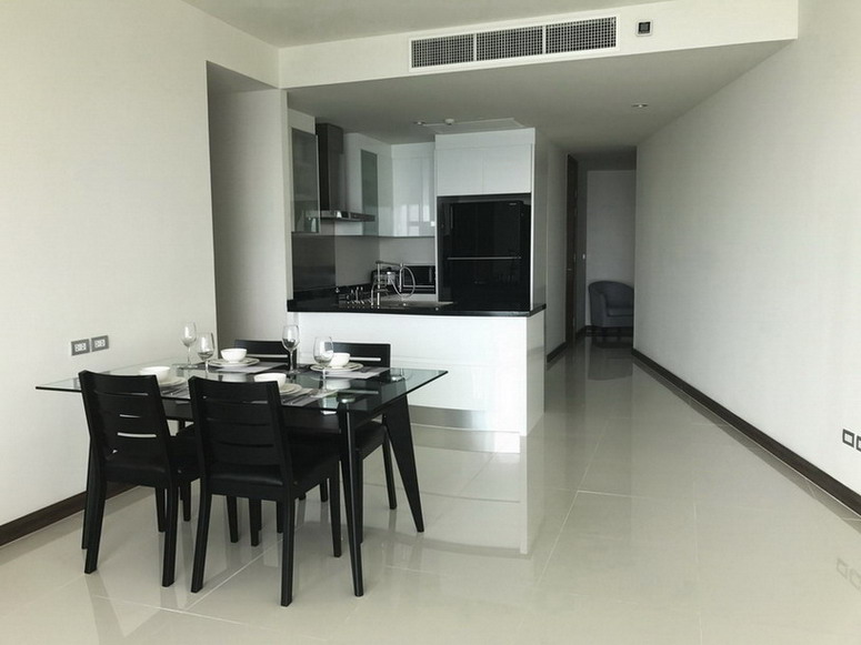 5 Star Beachfront Resort Condo 2 Bedrooms for Rent