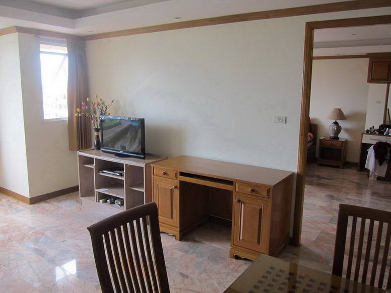 Large 1 Bedroom Condo for Rent in Pattaya City