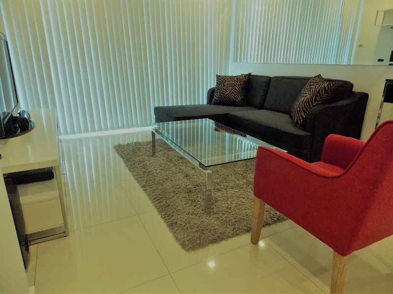 SALE RENT Modern New 2 BED Condo in Central Pattaya