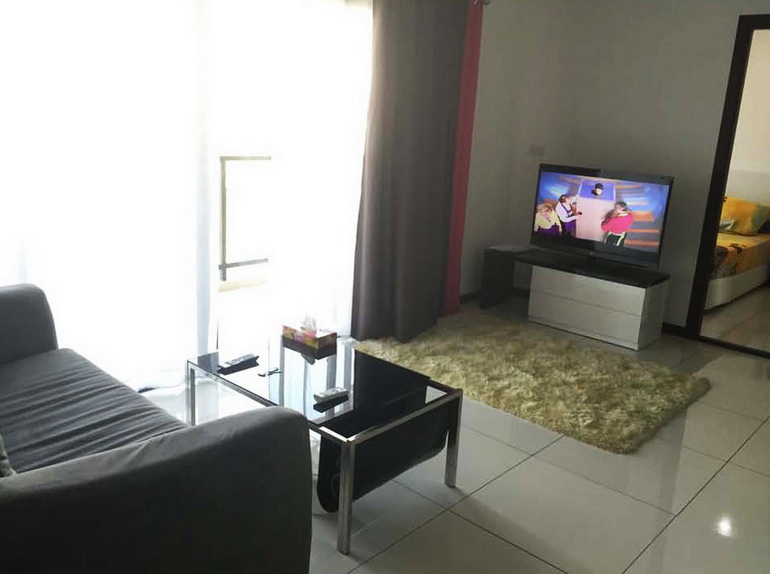 2 Bedrooms Condo for Sale on Pratumnak Hill Pattaya