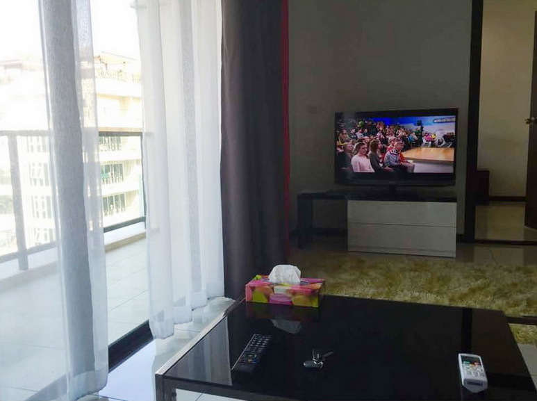 2 Bedrooms Condo for Sale on Pratumnak Hill Pattaya