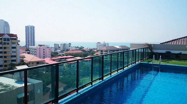 2 Bedrooms Condo for Sale on Pratumnak Hill Pattaya