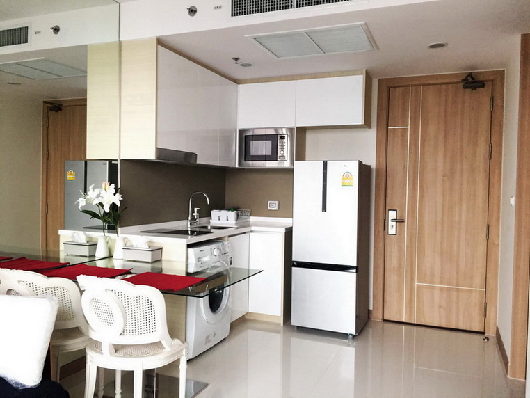 Brand New Luxury Condominium For Rent in Wong Amat Beach Pattaya