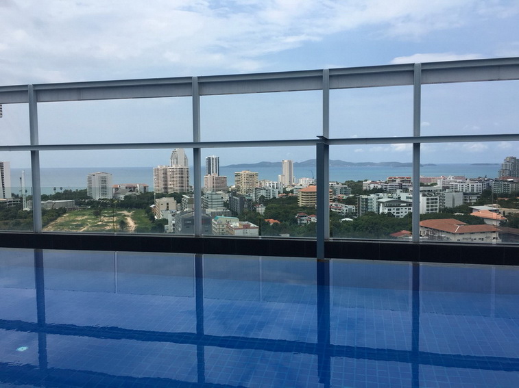 Condo for Rent on Thappraya Rd, Jomtien