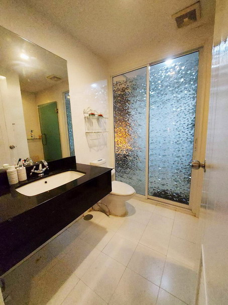 1 Bedrooms Condo for Rent in Pattaya Center