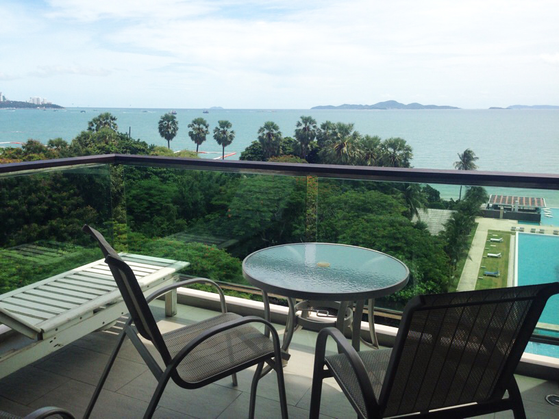 Beachfront Condominium for Rent in Wongamat Beach