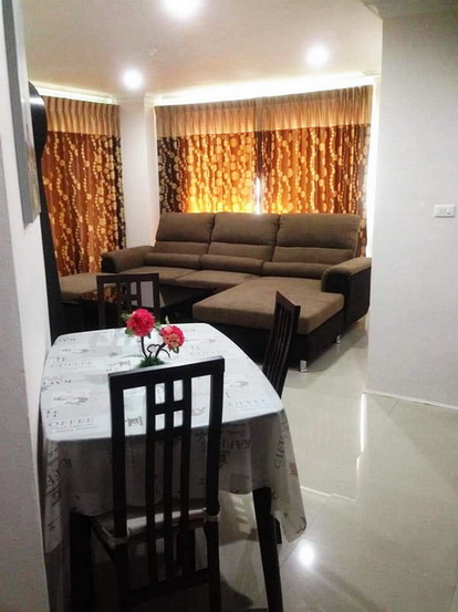 2 Bedrooms 95 sq.m Condo in Downtown Pattaya for Sale and Rent