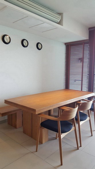 High Rise Beachfront Condo For Rent in Wong Amat Beach Pattaya