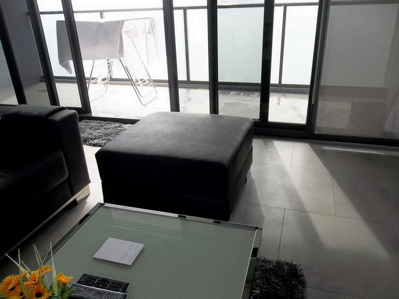 High Rise Beachfront Condo For Rent in Wong Amat Beach Pattaya