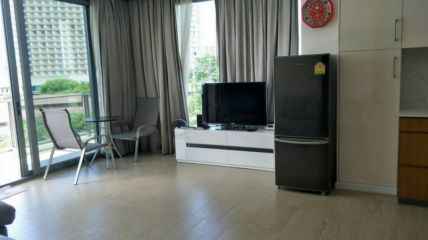 3-Rooms North point Condo for Rent in Wong Amat Beach, Pattaya