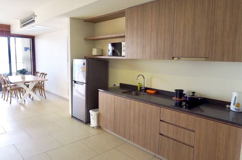 2 Bedrooms Beachfront Condo For Rent in Wong Amat Beach Pattaya, Thailand