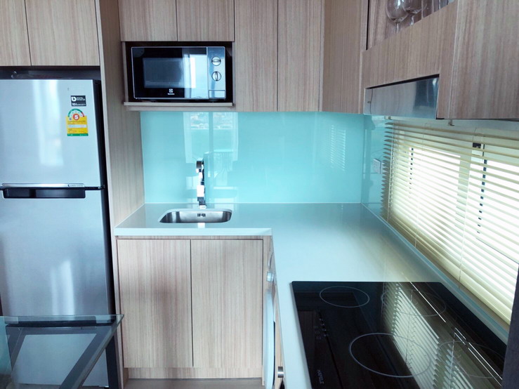 New 1 Bedroom Condo For Rent in South Pattaya