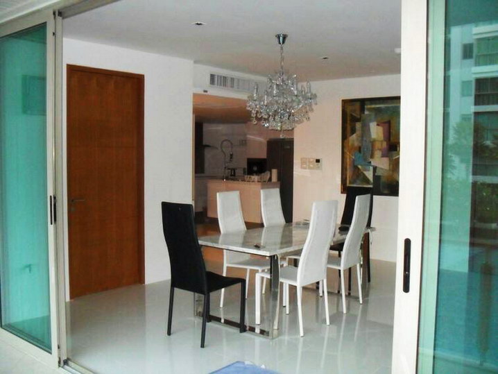 3 Bedrooms Beachfront Condominium for Sale Rent in Naklua Wong Amat Beach