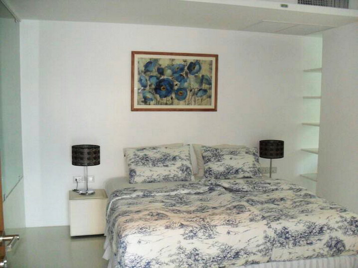 3 Bedrooms Beachfront Condominium for Sale Rent in Naklua Wong Amat Beach