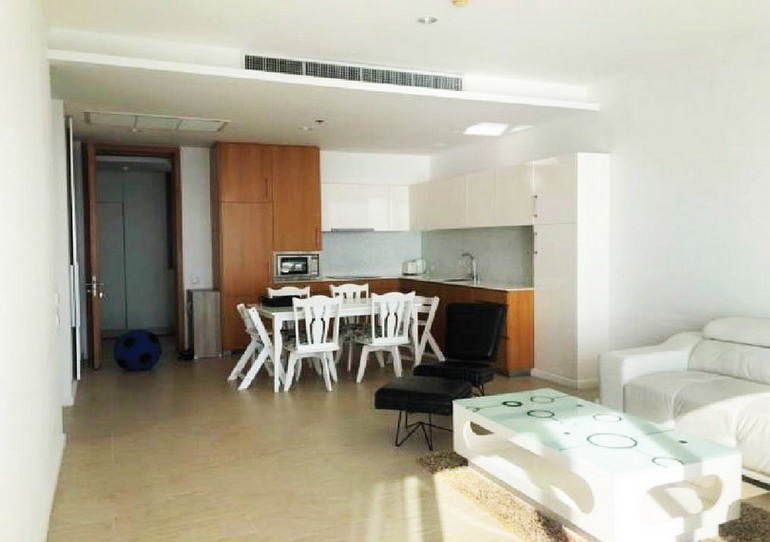 Condo for Rent in Wong Amat Beach Pattaya