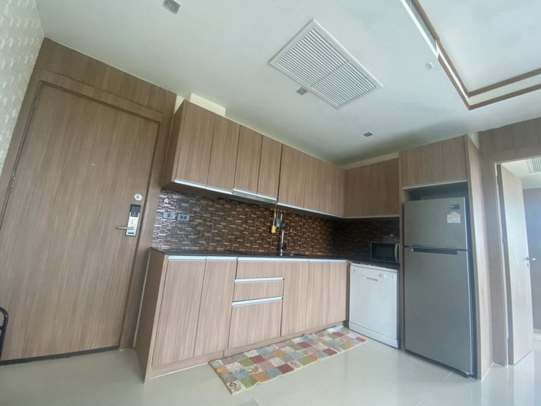 Lovely Sea View Condo for Sale Na Jomtien, Pattaya