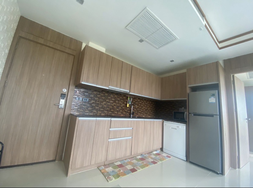 Lovely Sea View Condo for Sale Na Jomtien, Pattaya