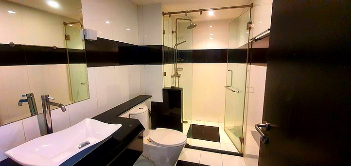 Studios for Rent Pattaya Downtown