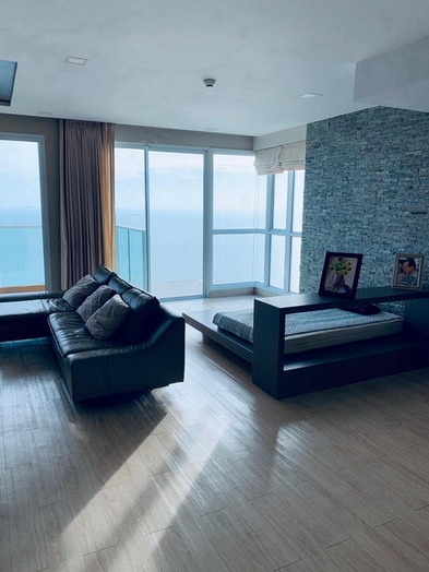 Luxury 3 bedrooms for Rent in Jomtien Beach, Pattaya