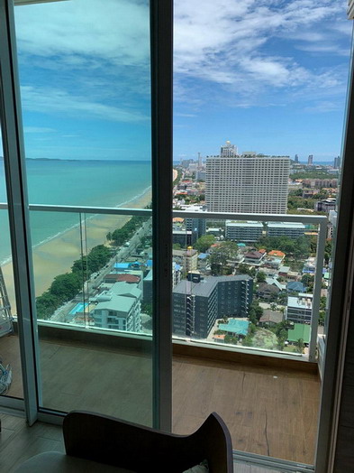 Luxury 3 bedrooms for Rent in Jomtien Beach, Pattaya