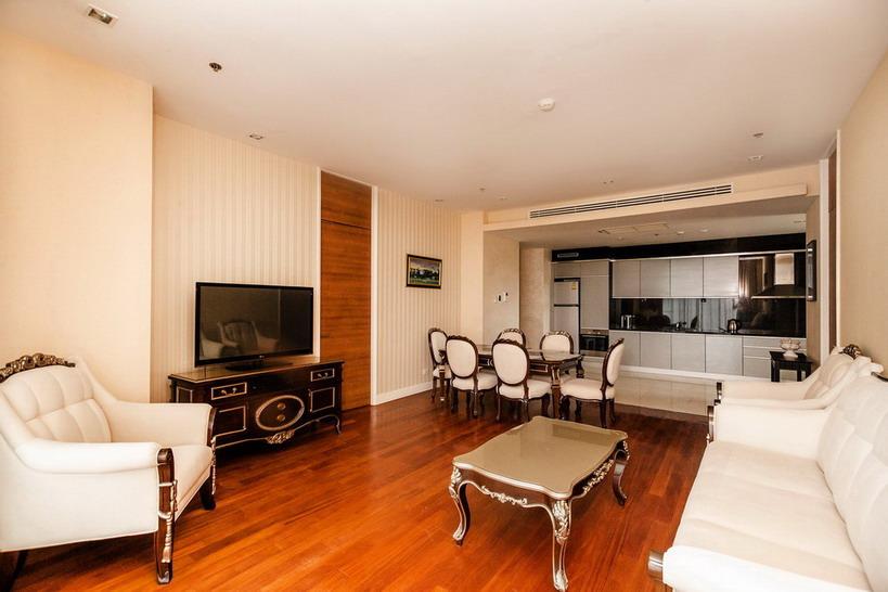 2 Bedrooms for Sale in Wong Amat Beach, Pattaya