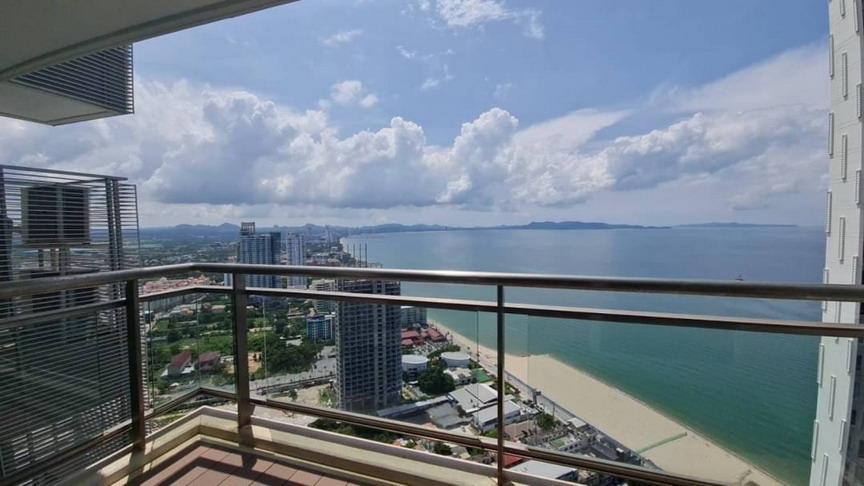 Duplex Condo for Rent in Jomtien Beach, Pattaya