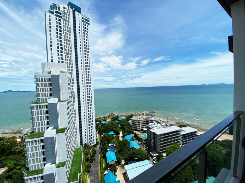 Sea View 2 Bedrooms For Rent Wong Amat Beach Pattaya