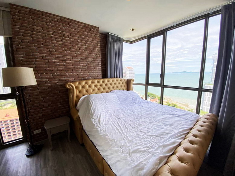 Sea View 2 Bedrooms For Rent Wong Amat Beach Pattaya