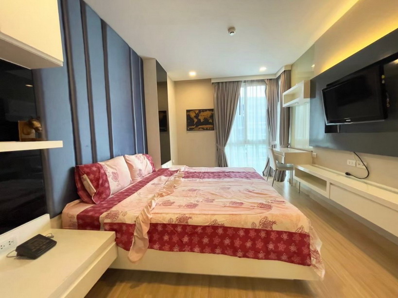 Luxurious Condo 3 Bedrooms for Rent in Central Pattaya