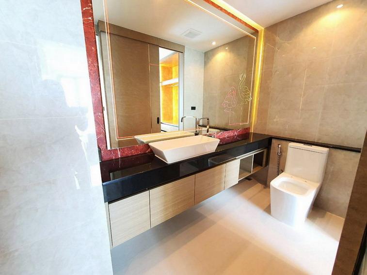 Brand New Condominium for Sale in Jomtien