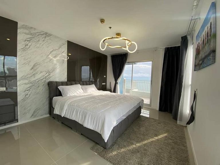 3 Bedrooms Condo for Rent Jomtien Beach Road