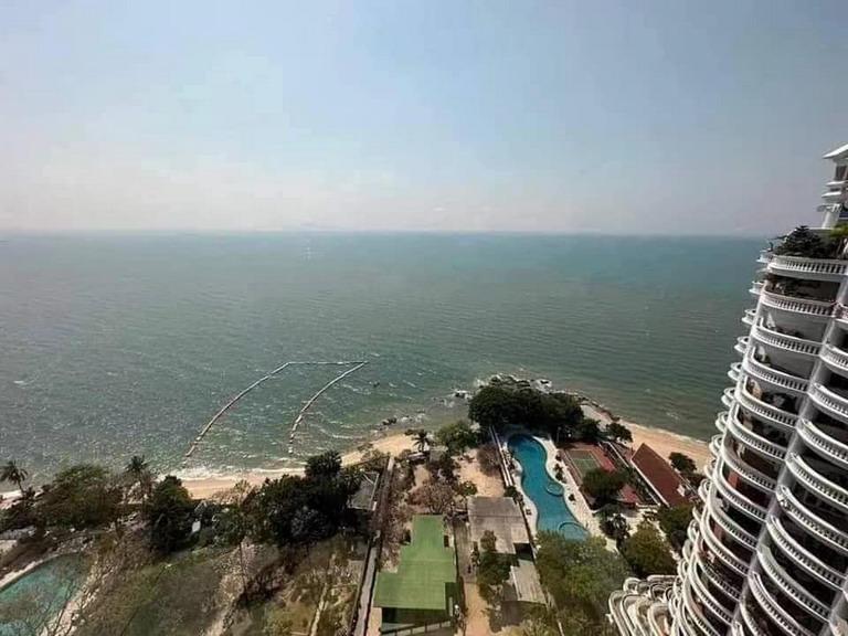 Sea View 3 Bedrooms Condo for rent in Wongamat Beach, Pattaya