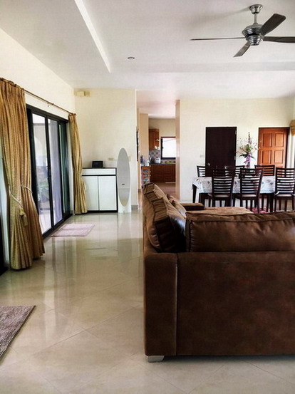 Nice Family Home for Rent in Pong, East Pattaya